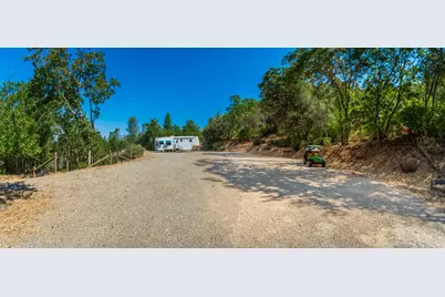 13417 Hallwood Place, Grass Valley, CA 95949 - Photo 4