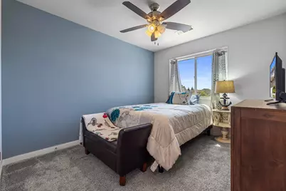 2343 Tidewind Drive, Stockton, CA 95206 - Photo 32