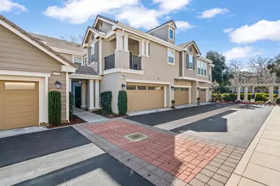 274 W Gaspara, Mountain House, CA 95391 - Photo 2