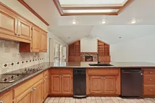 2355 Woodlake Cir, Lodi, CA 95242 - Photo 20