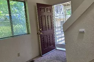 2123 Waldon St, Redding, CA 96001 - Photo 14