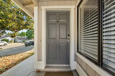 4525 Zachary Way, Sacramento, CA 95842 - Photo 4