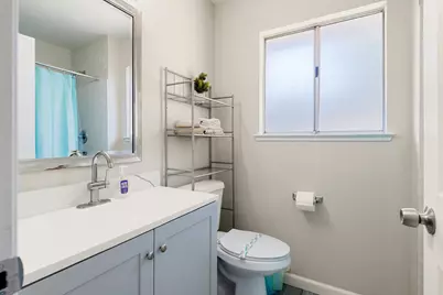 4525 Zachary Way, Sacramento, CA 95842 - Photo 18