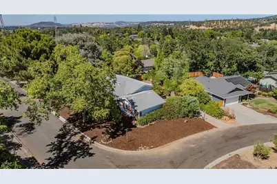 921 Stoneman Way, El Dorado Hills, CA 95762 - Photo 48