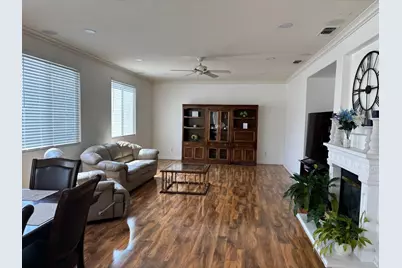 8800 Tiogawoods Drive, Sacramento, CA 95828 - Photo 4