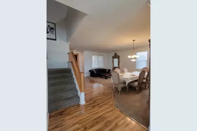 8800 Tiogawoods Drive, Sacramento, CA 95828 - Photo 12