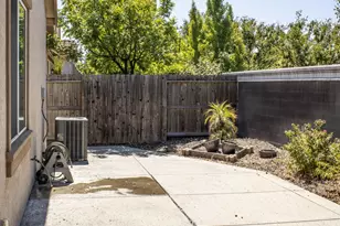 2144 Arlington Dr, Roseville, CA 95747 - Photo 30