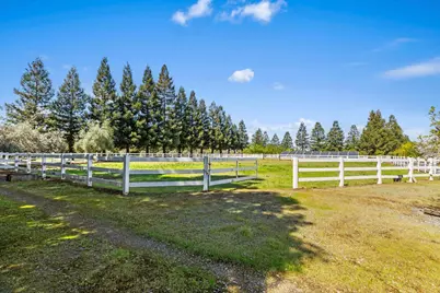 5000 Peach Blossom Lane, Oakdale, CA 95361 - Photo 28