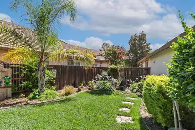 7401 Rothschild Court, Elk Grove, CA 95757 - Photo 34