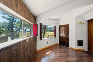 1901 Wyehka Way, Mount Shasta, CA 96067 - Photo 10