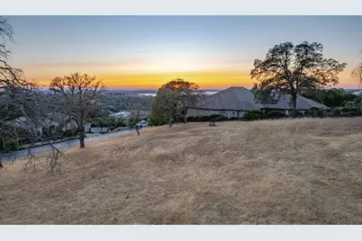 5155 Breese Circle, El Dorado Hills, CA 95762 - Photo 4