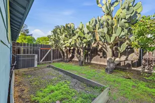 1750 W Alpine Ave, Stockton, CA 95204 - Photo 32