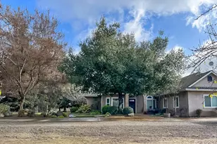 1710 Ave 388, Kingsburg, CA 93631 - Photo 8