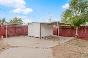 214 Bay Dr, Sacramento, CA 95815 - Photo 24