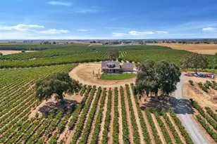 18739 Clements Rd, Lodi, CA 95240 - Photo 1
