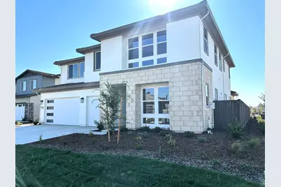 5731 Secret Creek Drive, Rocklin, CA 95677 - Photo 2