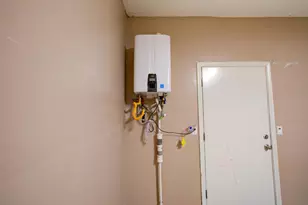 3226 Vermillion Dr, Stockton, CA 95206 - Photo 24