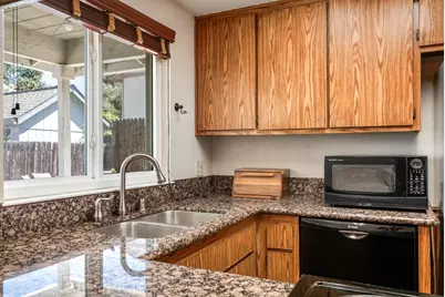 8641 Stratus Drive, Orangevale, CA 95662 - Photo 14