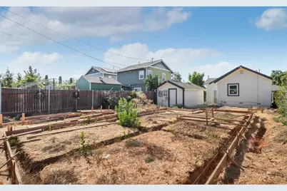 3817 21st Avenue, Sacramento, CA 95820 - Photo 24