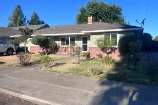 70 Stanislaus Ave, Oakdale, CA 95361 - Photo 1