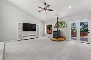 4005 Garnet Rd, Pollock Pines, CA 95726 - Photo 10