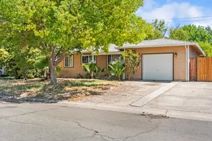 2104 Rockbridge Rd, Sacramento, CA 95815 - Photo 1