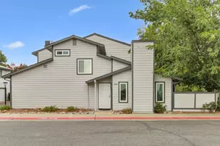 6359 Slippery Creek Ln, Citrus Heights, CA 95621 - Photo 36