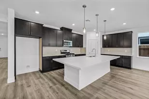 9826 Amisha Wy, Sacramento, CA 95829 - Photo 4