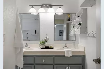 8205 Lash Larue Lane, Citrus Heights, CA 95610 - Photo 38