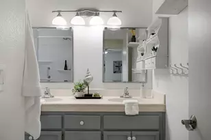 8205 Lash Larue Ln, Citrus Heights, CA 95610 - Photo 38