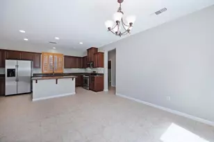 4301 Hovnanian Dr, Sacramento, CA 95834 - Photo 36
