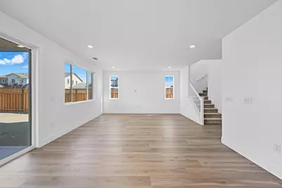 4677 Strandberg Avenue, Lathrop, CA 95330 - Photo 8