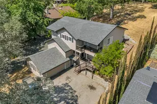 24977 Oro Valley Rd, Auburn, CA 95602 - Photo 8