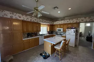 8513 Sheldon N Dr, Elk Grove, CA 95624 - Photo 2