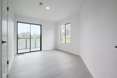 2 Twitter Court, Oakland, CA 94619 - Photo 22