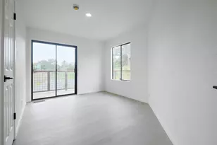 2 Twitter Ct, Oakland, CA 94619 - Photo 22