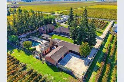 14700 N Locust Tree Road, Lodi, CA 95240 - Photo 1