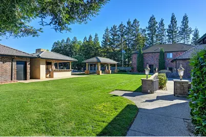 14700 N Locust Tree Road, Lodi, CA 95240 - Photo 36