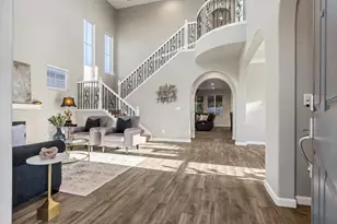 3820 Lakeside Dr, Modesto, CA 95355 - Photo 8