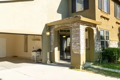 2467 Bayless Way, Sacramento, CA 95835 - Photo 10