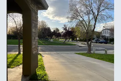 2467 Bayless Way, Sacramento, CA 95835 - Photo 20