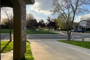 2467 Bayless Way, Sacramento, CA 95835 - Photo 20