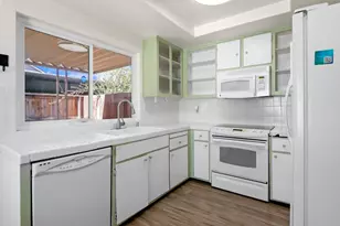 5213 Gibbons Dr, Carmichael, CA 95608 - Photo 8