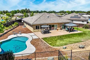 400 Canterbury Ct, Ione, CA 95640 - Photo 2