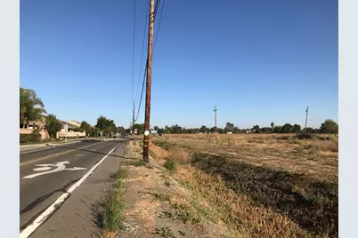 3450 Seymour Avenue, West Sacramento, CA 95691 - Photo 2