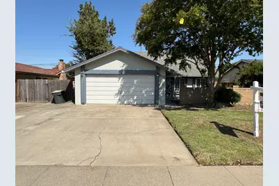 9125 Trujillo Way, Sacramento, CA 95826 - Photo 2