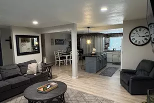 9125 Trujillo Way, Sacramento, CA 95826 - Photo 26