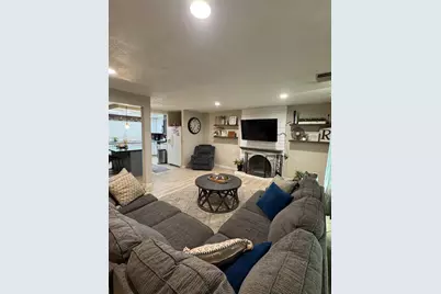 9125 Trujillo Way, Sacramento, CA 95826 - Photo 66