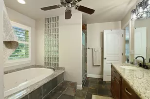 1201 Oxford Way, Stockton, CA 95204 - Photo 46