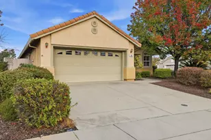 100 Southern Cross Ct, Roseville, CA 95747 - Photo 2